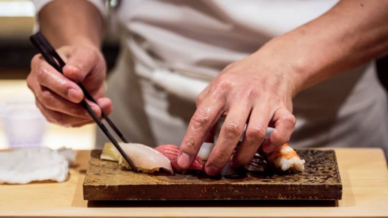đầu bếp sushi tokyo nhật bản đầu bếp sushi tokyo nhật bản
